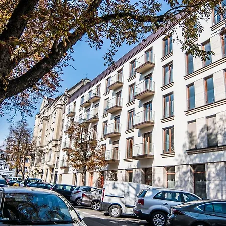 Dominikanska 9 Bed & Breakfast Poznań