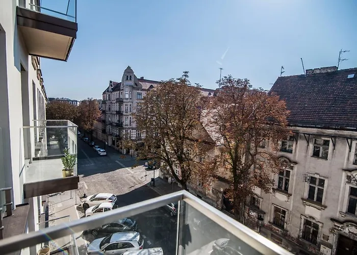 فندق مبيت وإفطار Dominikanska 9 بوزنان